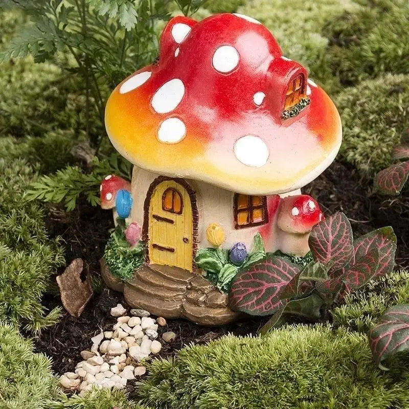Handmade Creative Art Crafts Mushroom House Mini Resin Outdoor Decoration Fairy Garden Flower Potting Craft Home Decorative